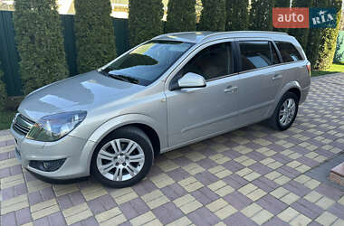 Универсал Opel Astra 2009 в 