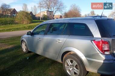 Универсал Opel Astra 2009 в Бердичеве