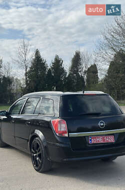 Універсал Opel Astra 2009 в 