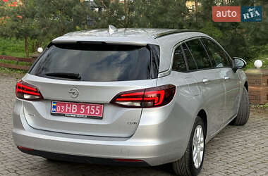 Универсал Opel Astra 2018 в 