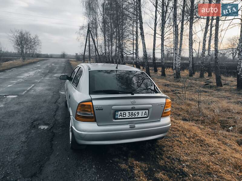Хэтчбек Opel Astra 1998 в Липовце фото 5 Хэтчбек Opel Astra 1998 в Липовце