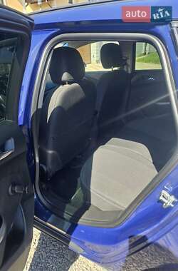 Универсал Opel Astra 2012 в 