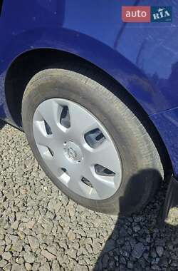 Универсал Opel Astra 2012 в 