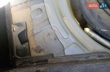 Хэтчбек Opel Astra 2004 в 