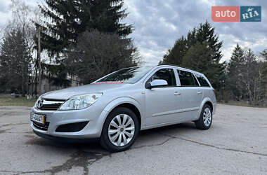 Универсал Opel Astra 2009 в 