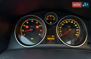 Универсал Opel Astra 2009 в 
