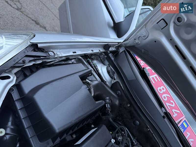 Универсал Opel Astra 2009 в Умани