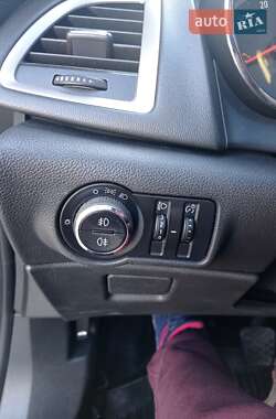 Универсал Opel Astra 2011 в 