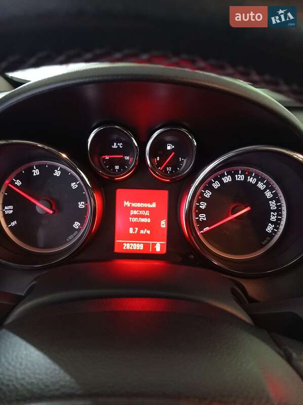 Универсал Opel Astra 2011 в Летичеве