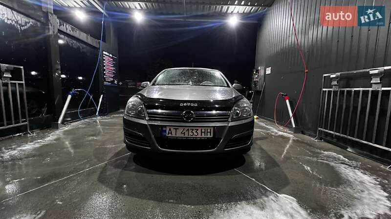 Хэтчбек Opel Astra 2004 в Калуше фото 2 Хэтчбек Opel Astra 2004 в Калуше