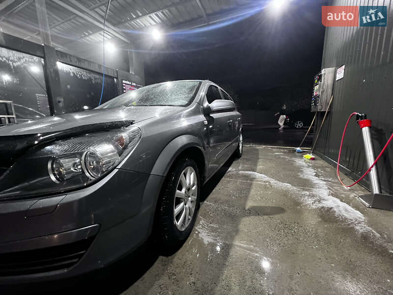 Хэтчбек Opel Astra 2004 в Калуше фото 21 Хэтчбек Opel Astra 2004 в Калуше