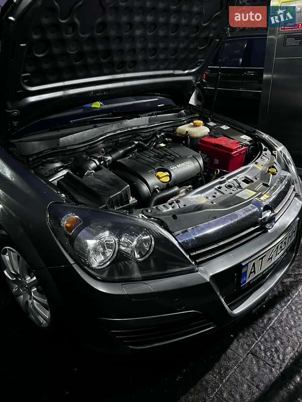 Хэтчбек Opel Astra 2004 в Калуше фото 31 Хэтчбек Opel Astra 2004 в Калуше