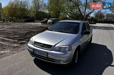 Седан Opel Astra 2006 в Білій Церкві