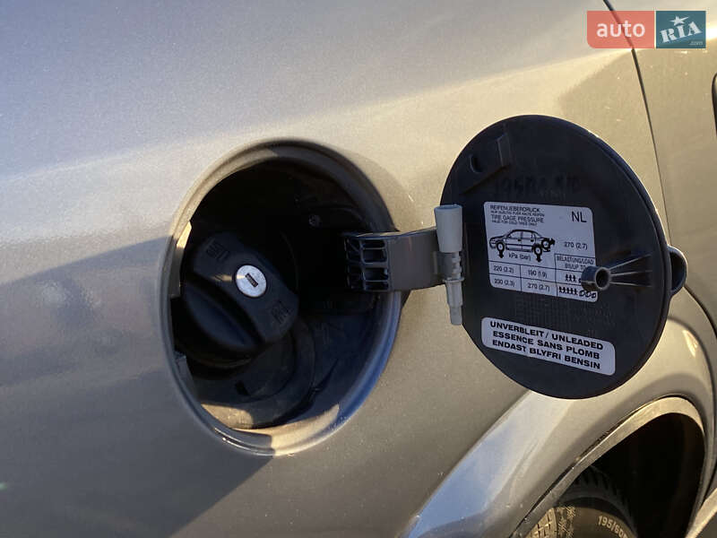 Седан Opel Astra 2008 в Киеве
