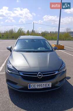 Універсал Opel Astra 2017 в Чернівцях