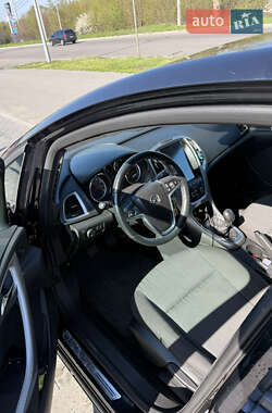 Хэтчбек Opel Astra 2009 в 