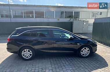 Универсал Opel Astra 2016 в 