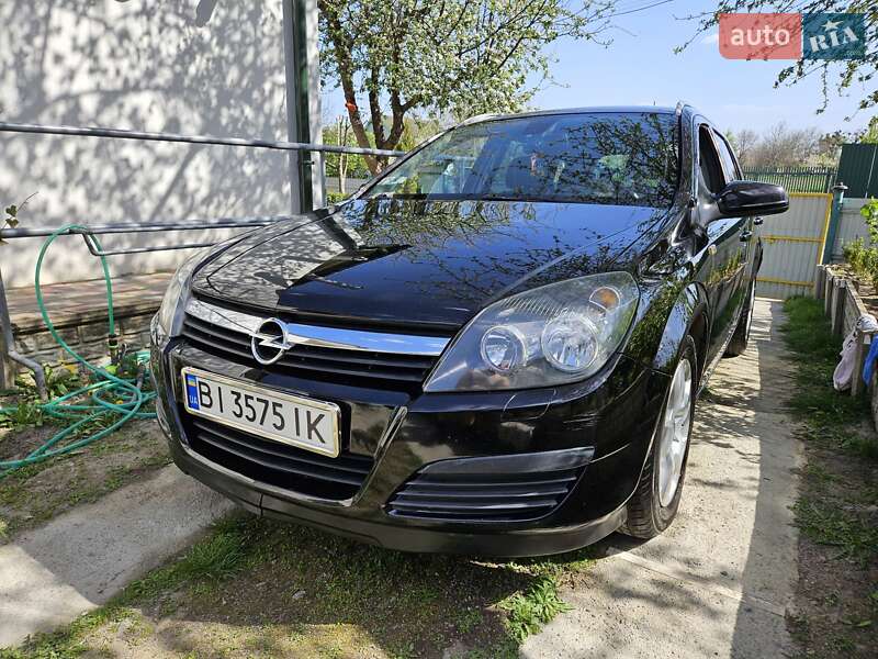 Универсал Opel Astra 2005 в 