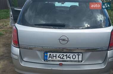 Універсал Opel Astra 2005 в 