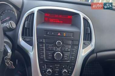 Універсал Opel Astra 2011 в 