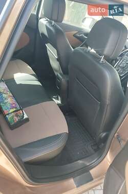 Универсал Opel Astra 2015 в 