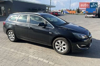 Универсал Opel Astra 2015 в 