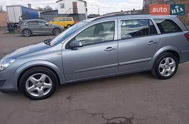 Универсал Opel Astra 2008 в 