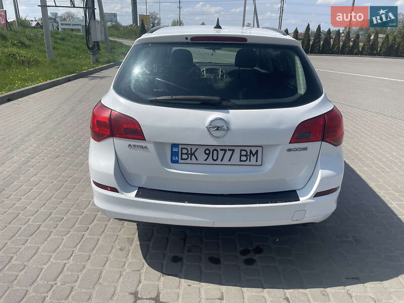 Універсал Opel Astra 2011 в Львові фото 4 Універсал Opel Astra 2011 в Львові