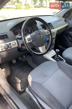 Універсал Opel Astra 2008 в 