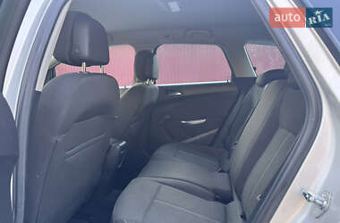 Универсал Opel Astra 2012 в 