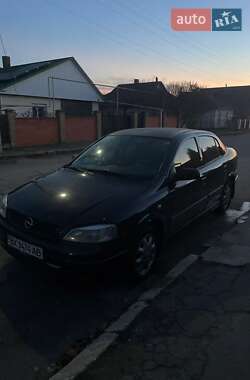 Седан Opel Astra 2006 в 