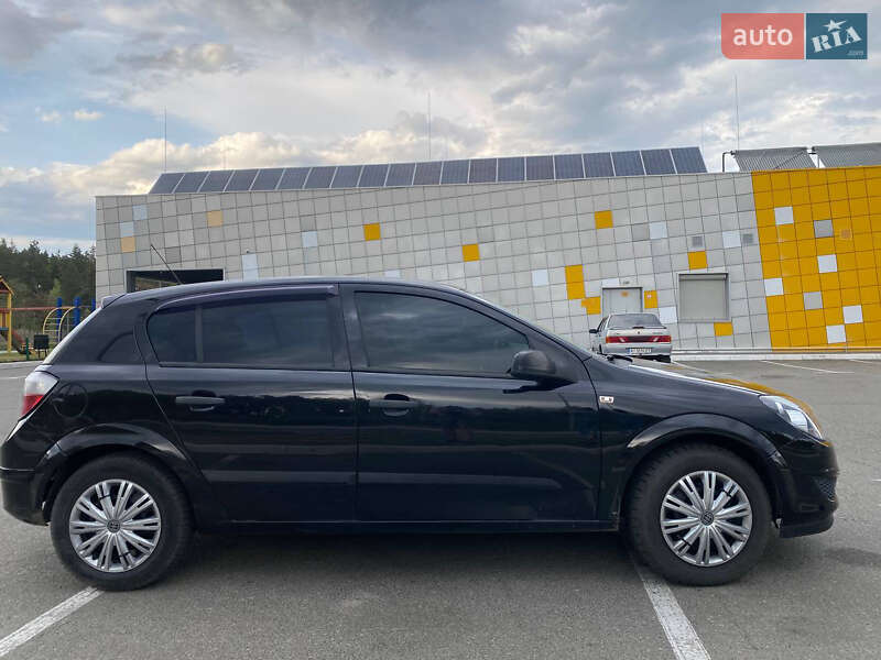 Хетчбек Opel Astra 2007 в Бучі