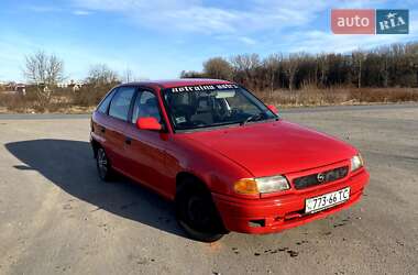 Хэтчбек Opel Astra 1996 в 