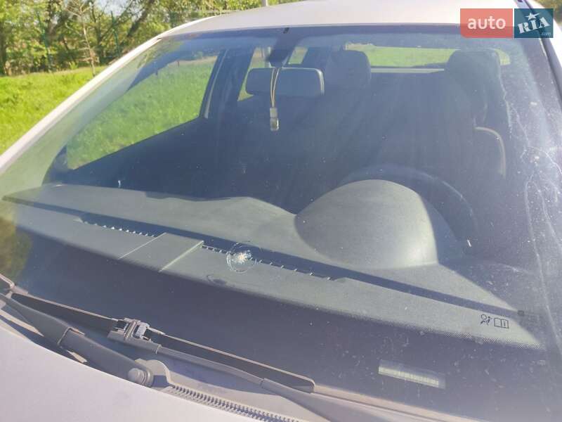 Хетчбек Opel Astra 2005 в Шептицькому