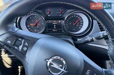 Универсал Opel Astra 2019 в Ровно