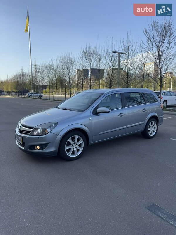 Универсал Opel Astra 2008 в 