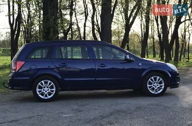 Универсал Opel Astra 2009 в 