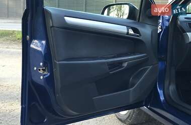 Универсал Opel Astra 2009 в 