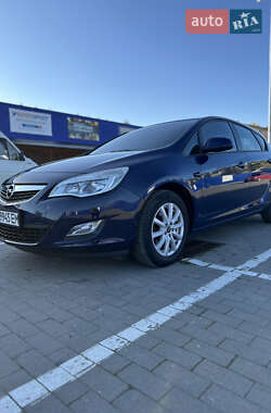 Opel Astra 2010 Opel Astra 2010