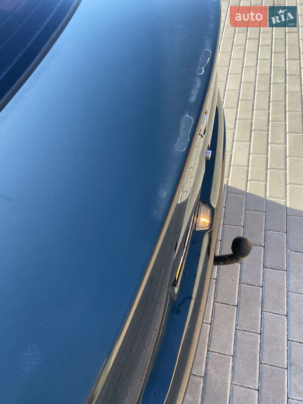 Седан Opel Astra 2001 в Буске
