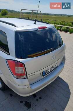 Универсал Opel Astra 2008 в 