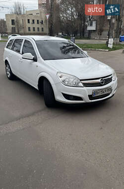 Универсал Opel Astra 2009 в 