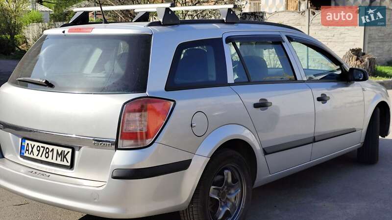 Универсал Opel Astra 2006 в Харькове