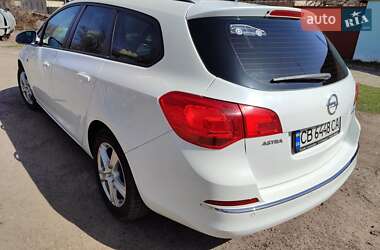 Универсал Opel Astra 2013 в Броварах