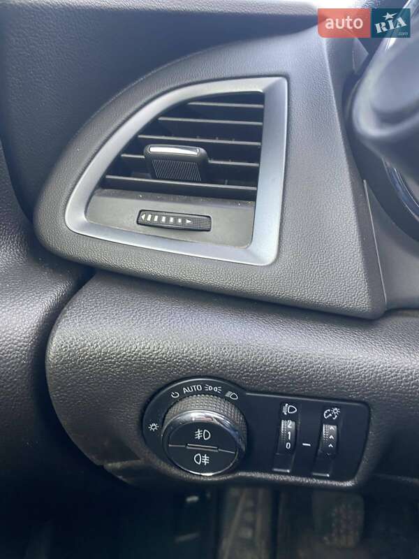 Универсал Opel Astra 2014 в Львове
