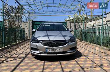 Универсал Opel Astra 2016 в 