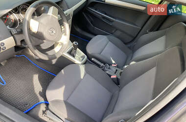 Универсал Opel Astra 2008 в 