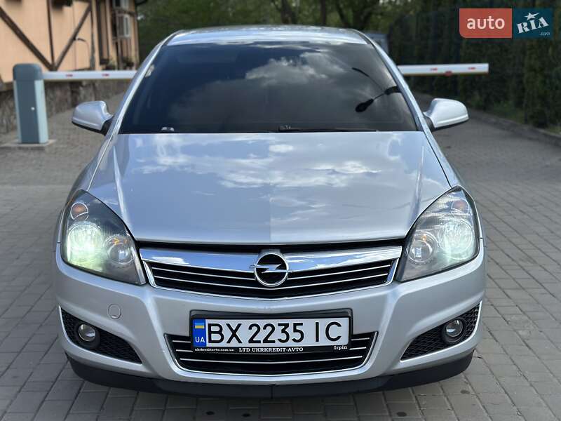 Хетчбек Opel Astra 2010 в Хмельницькому