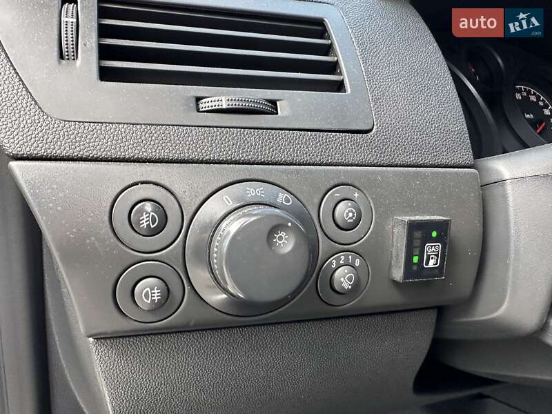 Хетчбек Opel Astra 2010 в Хмельницькому