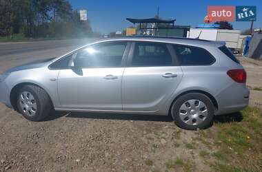 Opel Astra 2012 Opel Astra 2012